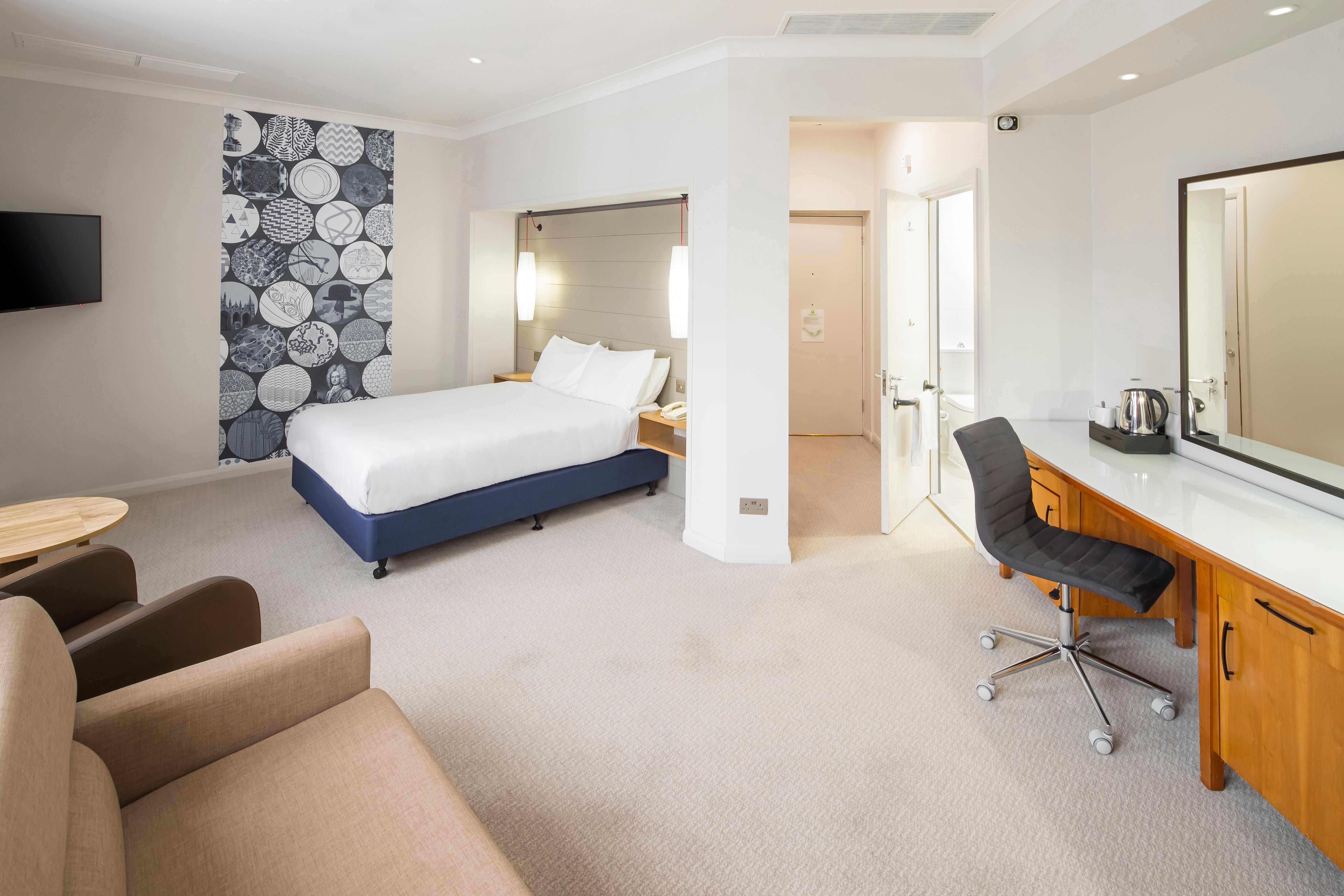 Holiday Inn Peterborough West By Ihg Exterior foto