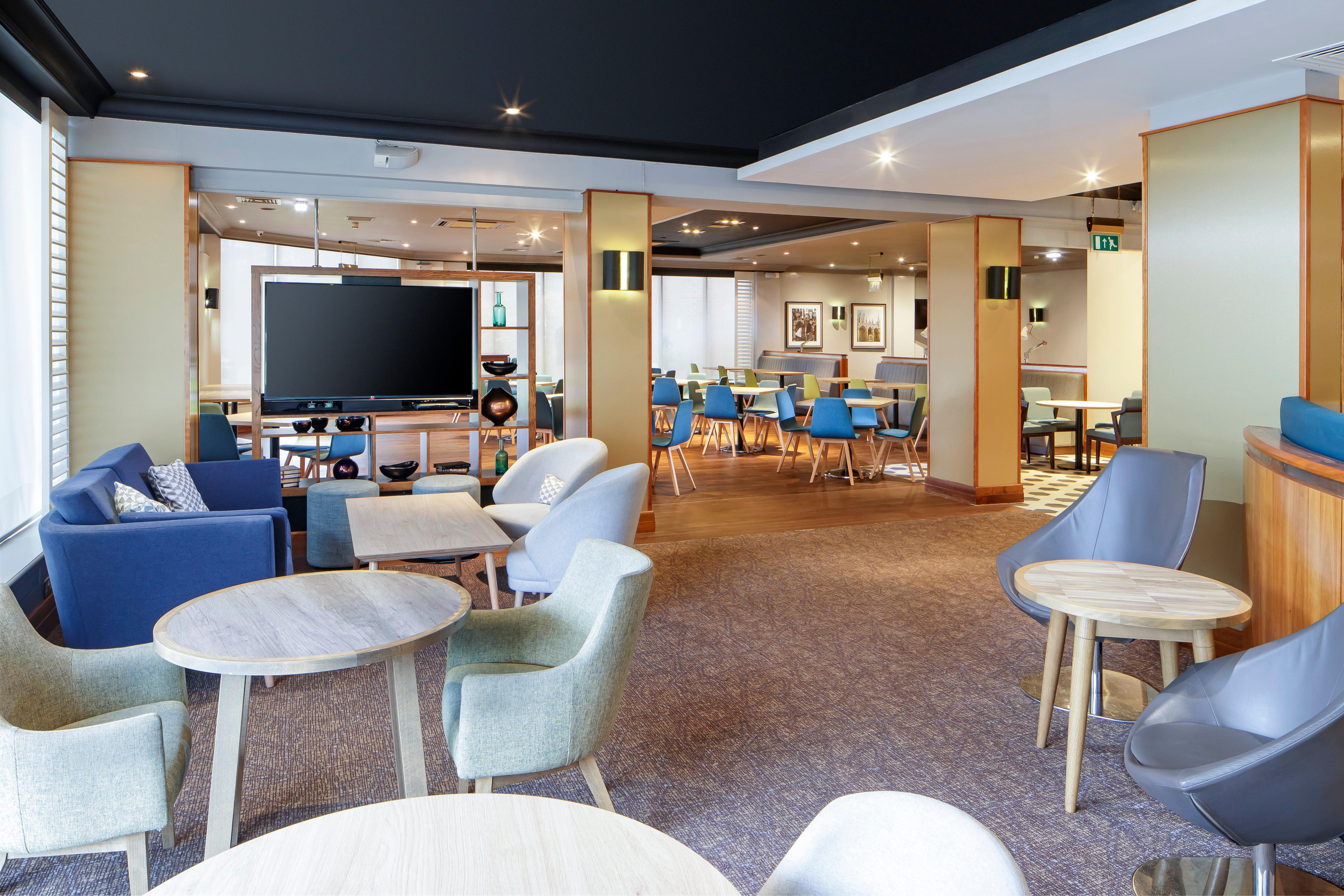 Holiday Inn Peterborough West By Ihg Exterior foto