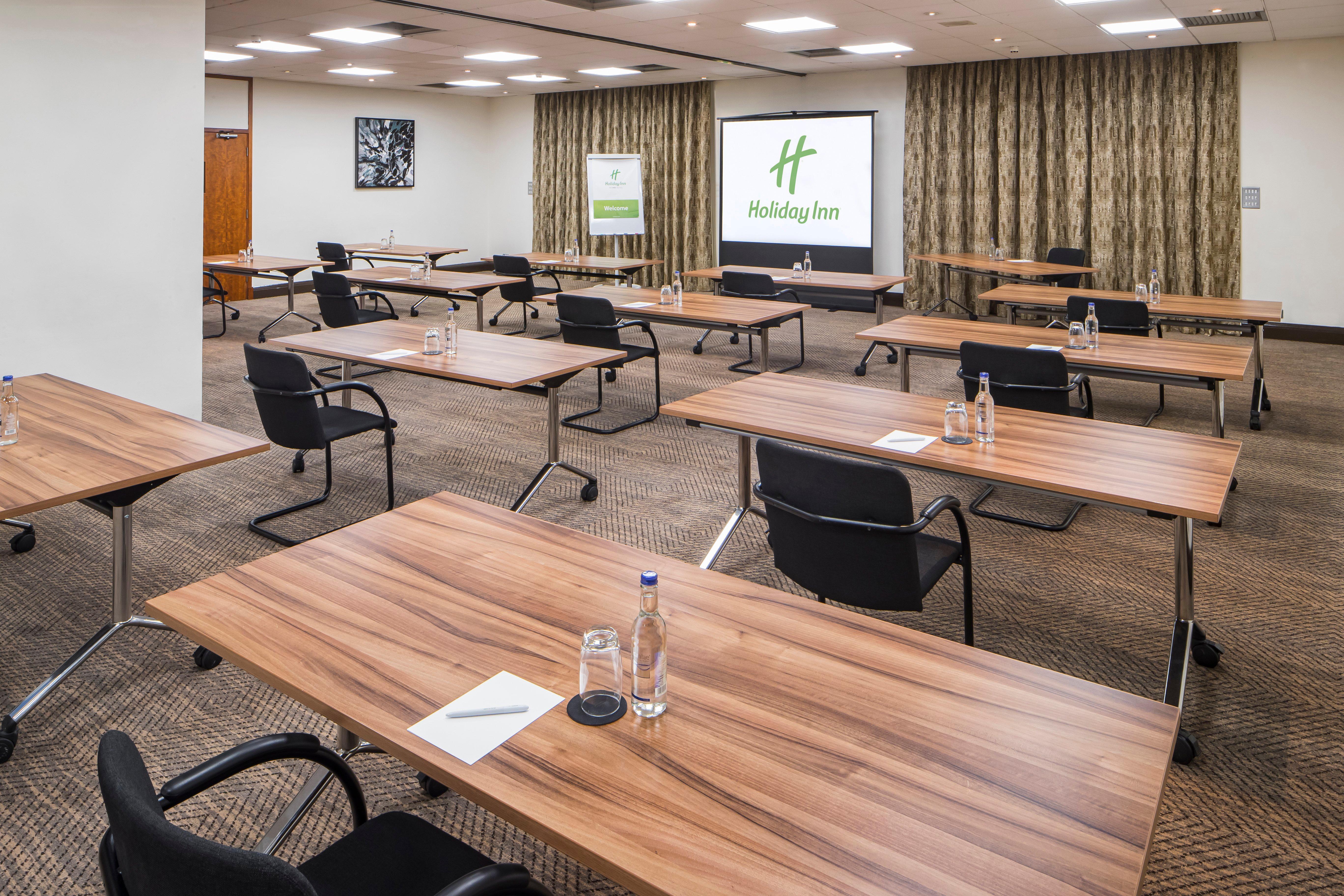 Holiday Inn Peterborough West By Ihg Exterior foto